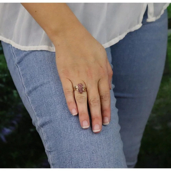 10k Yellow Gold Natural Ruby Cluster Flower Ring Size 6 - Picture 3 of 7